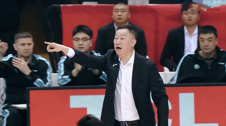 Kaiyuan Cards Game-30分惨败！2大新援难挽3连败，CBA关键1战：青岛摧枯拉朽升第5！